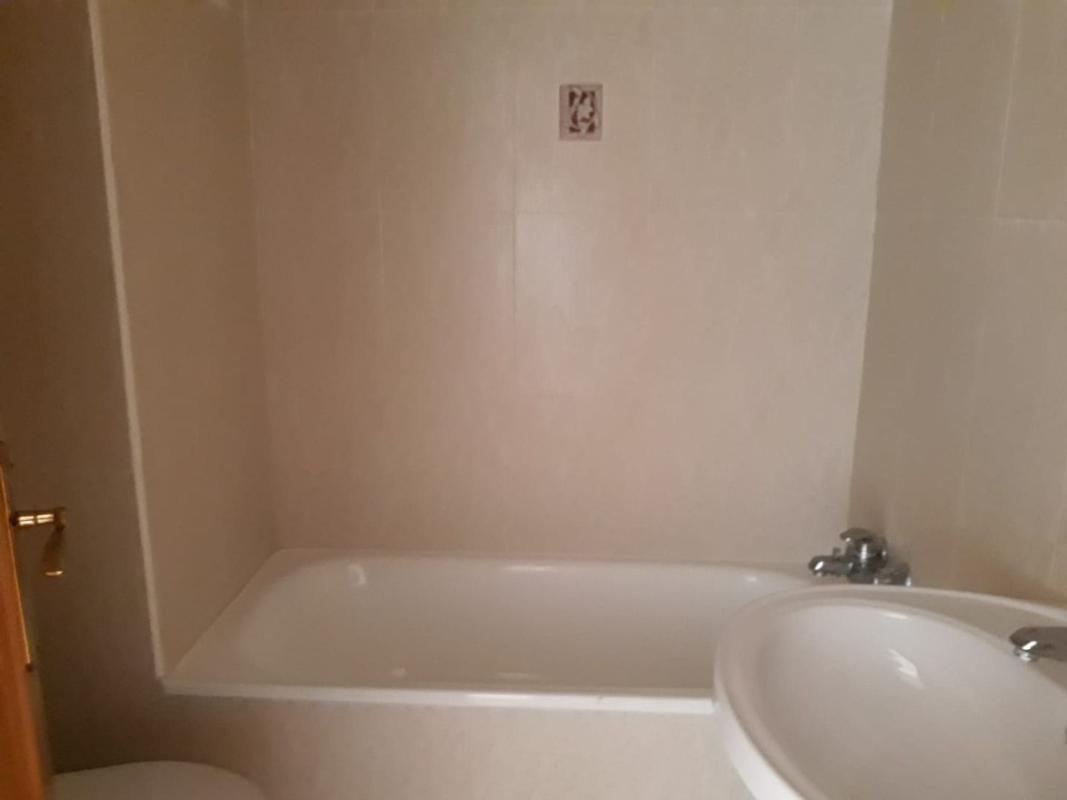 Sale of apartment in Piso en Calle Helena, Torreblanca, Torrevieja, Torrevieja
photo 5