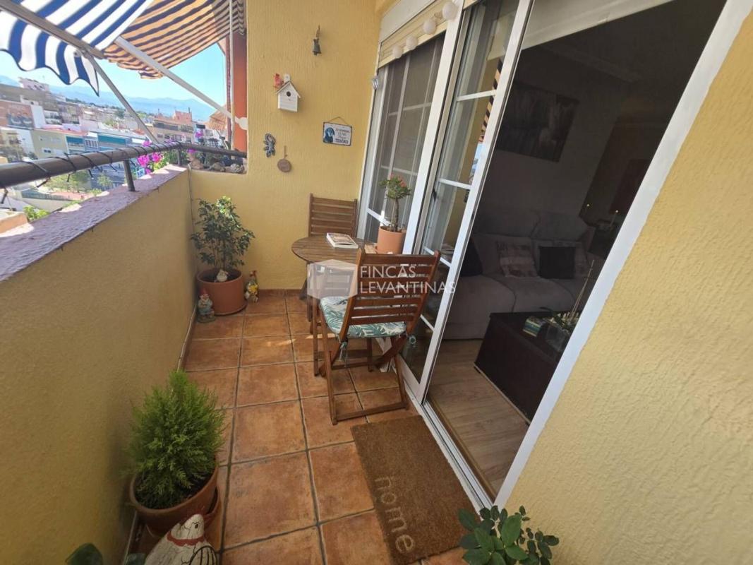 Venta de piso en Piso en Altozano, Alicante / Alacant, Alicante / Alacant
photo 2