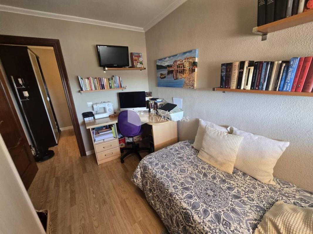 Venta de piso en Piso en Altozano, Alicante / Alacant, Alicante / Alacant
photo 5