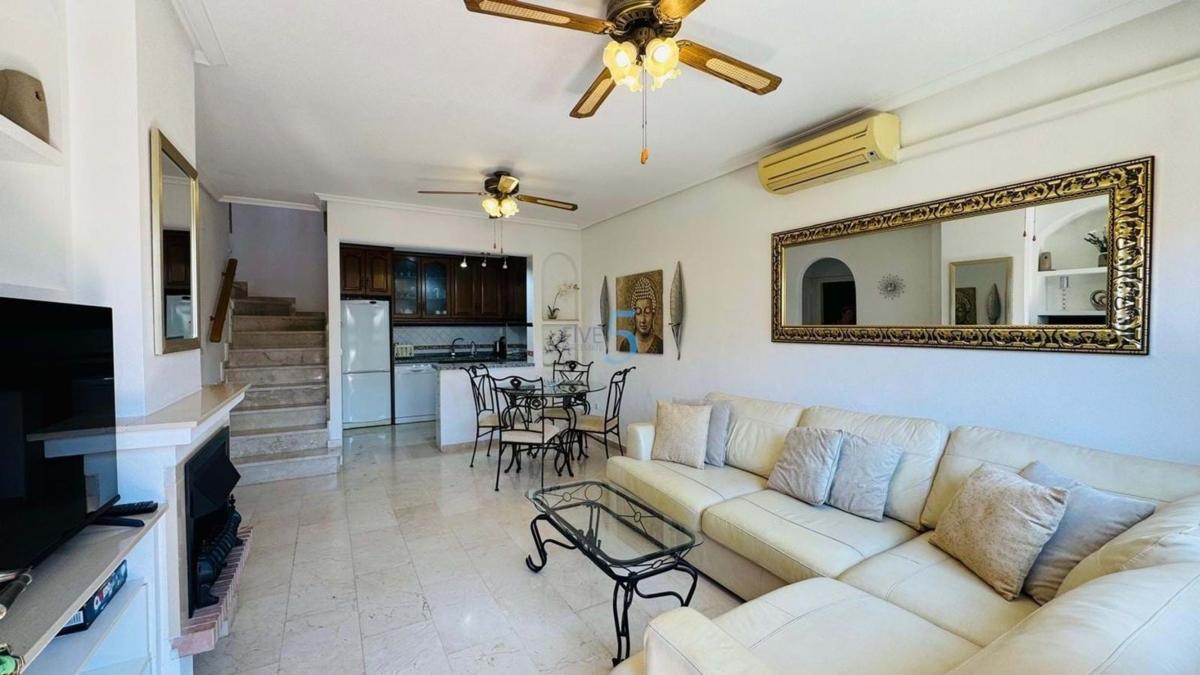 Venta de chalet independiente en Casa o chalet en Villamartín, Orihuela, Orihuela
photo 3