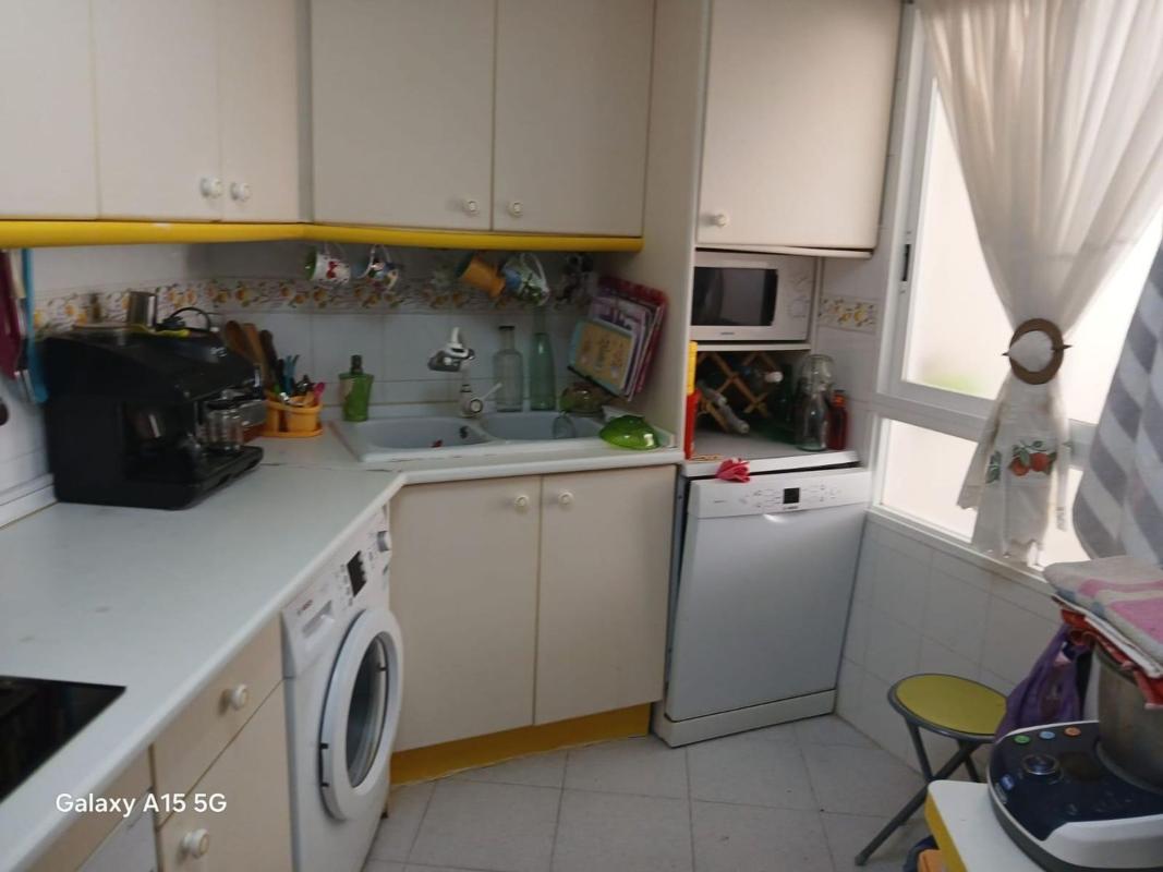 Venta de piso en Piso en Calle Músico Antón Roch, El Palmeral-Urbanova-Tabarca, Alicante / Alacant, Alicante / Alacant
photo 5