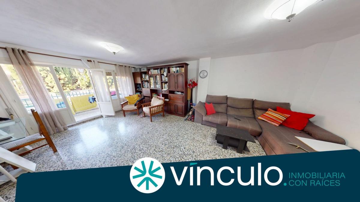 Venta de piso en Piso en Calle de Wenceslao Fernández Flórez, Santo Domingo, Alicante / Alacant, Alicante / Alacant
photo 1