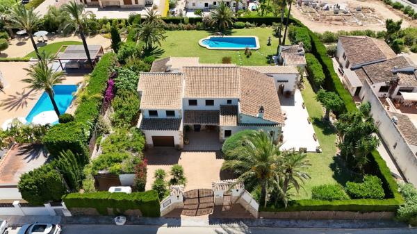 Casa o chalet independiente en Calle Lluca, 62, La Lluca - La Tarraula, Jávea/Xàbia photo 1