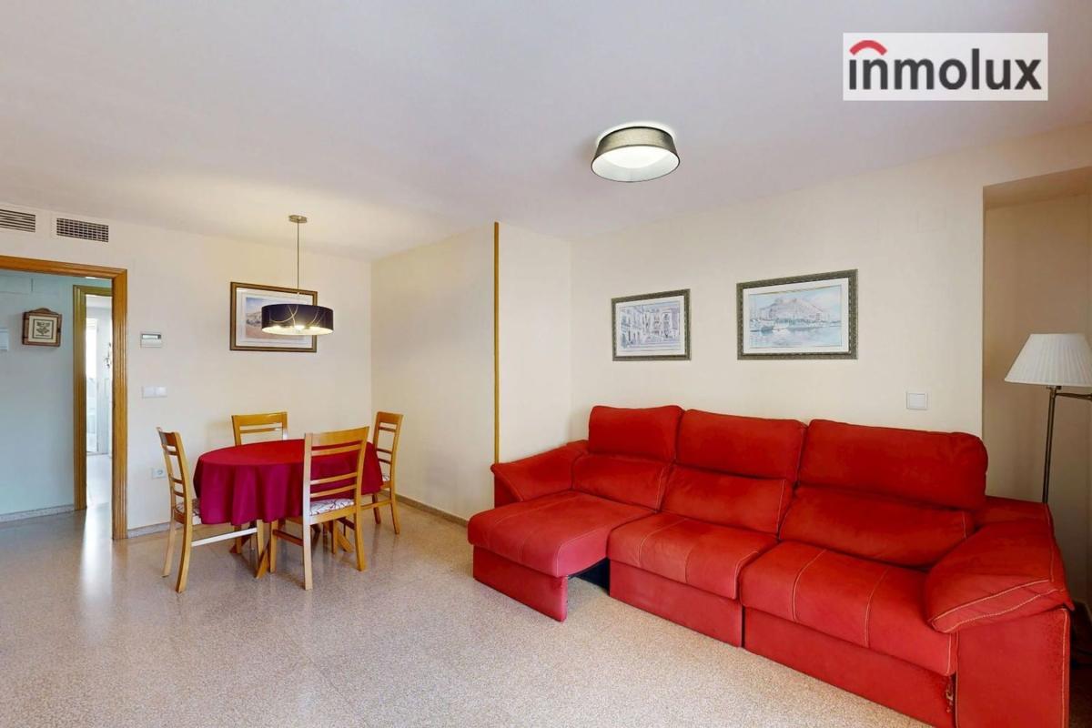 Venta de piso en Piso en Avenida Esportista Miriam Blasco, La Albufereta, Alicante / Alacant, Alicante / Alacant
photo 4