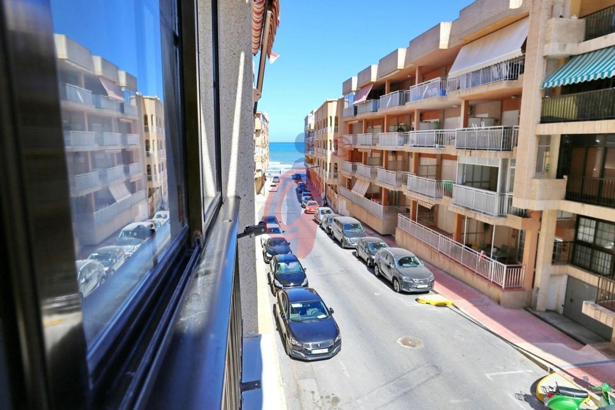 Venta de piso en Piso en Calle Azorín, 20, Guardamar Playa, Guardamar del Segura, Guardamar del Segura
 photo 2