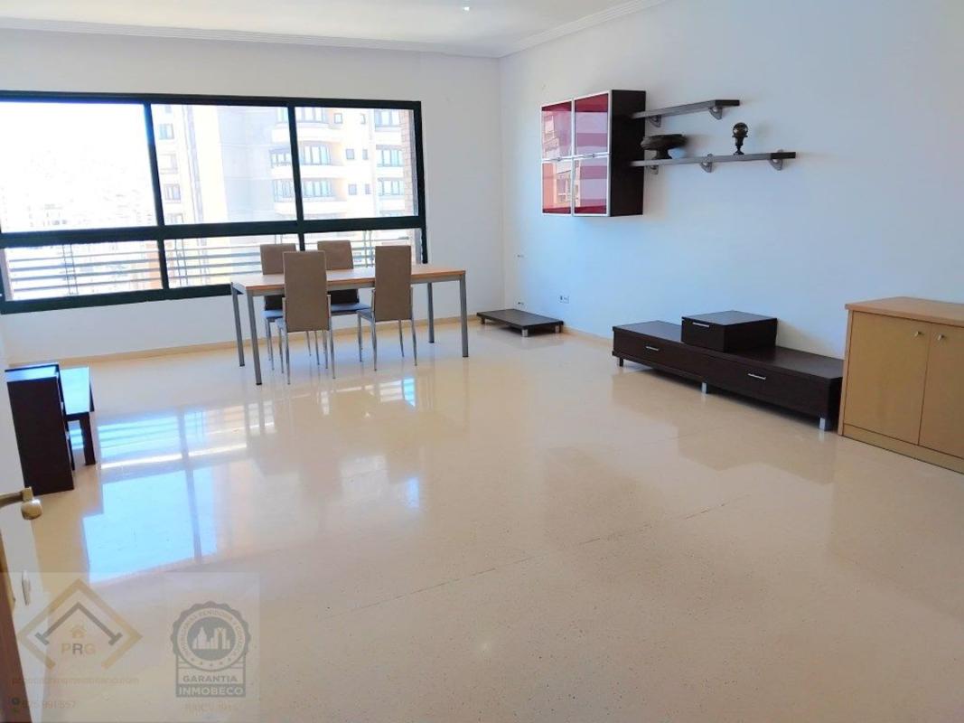 Venta de piso en Piso en Calle Islandia, Pueblo Levante, Benidorm, Benidorm
photo 3