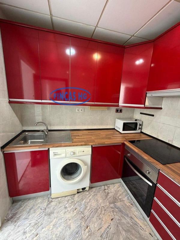 Venta de piso en Piso en Campoamor, Alicante / Alacant, Alicante / Alacant
photo 1