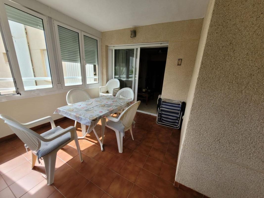 Venta de piso en Piso en Calle Músico José Mira Figueroa, El Palmeral-Urbanova-Tabarca, Alicante / Alacant, Alicante / Alacant
photo 2