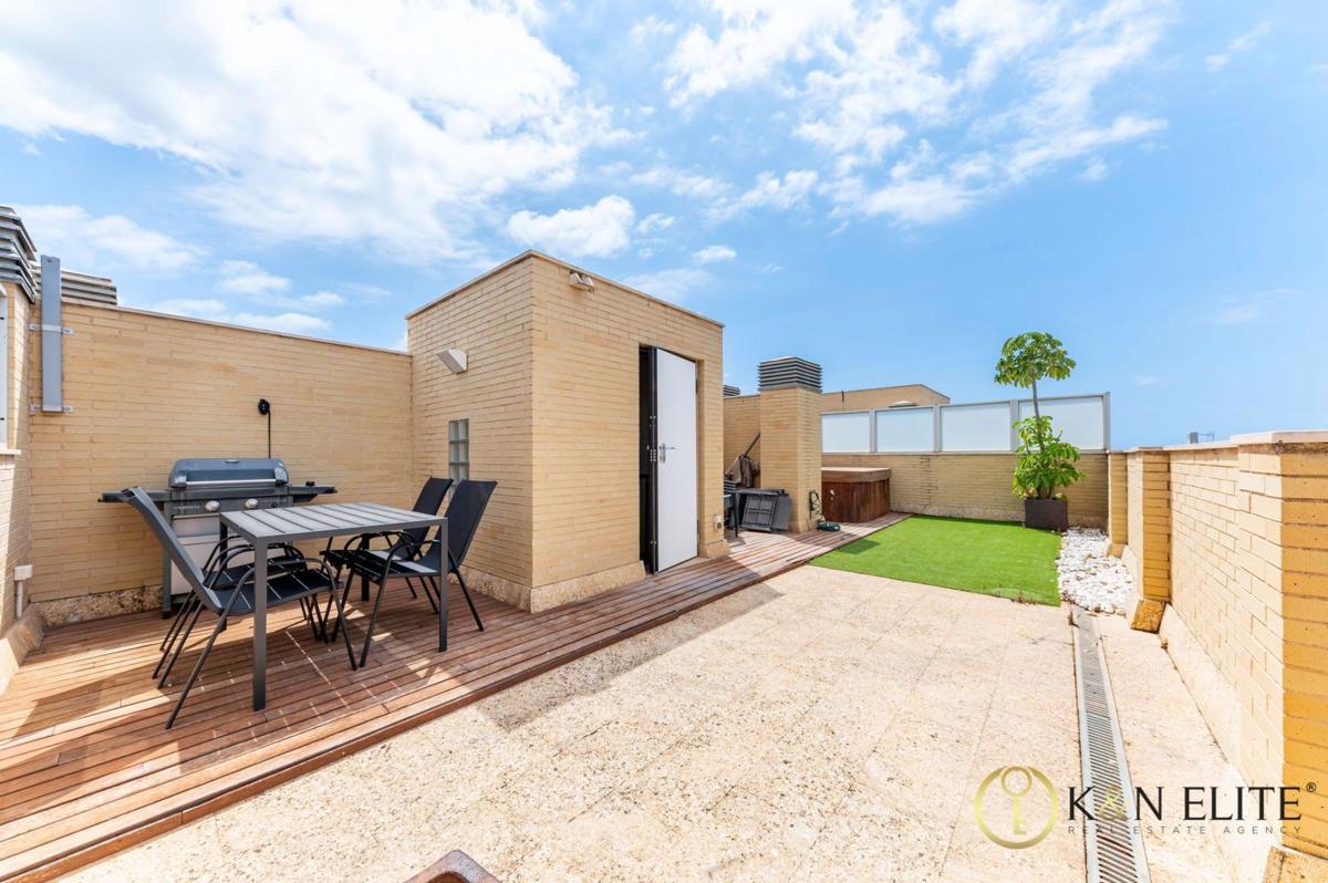 Venta de duplex en Dúplex en Avenida Oscar Espla, Benalúa, Alicante / Alacant, Alicante / Alacant photo 3