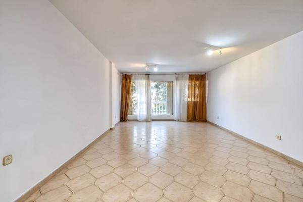 Venta de piso en Piso en Calle Sant Bartomeu, Campello Playa, El Campello, El Campello
 photo 4