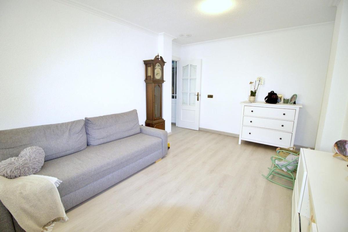 Venta de piso en Piso en Reina Victoria-Miguel Hernández, Elche / Elx, Elche / Elx
 photo 3