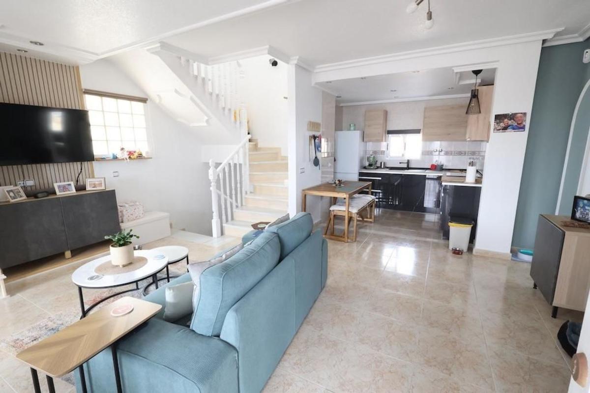 Properties for sale and rent in Spain photo 3
