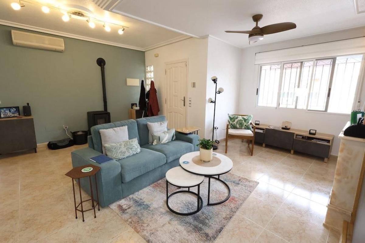 Properties for sale and rent in Spain photo 4