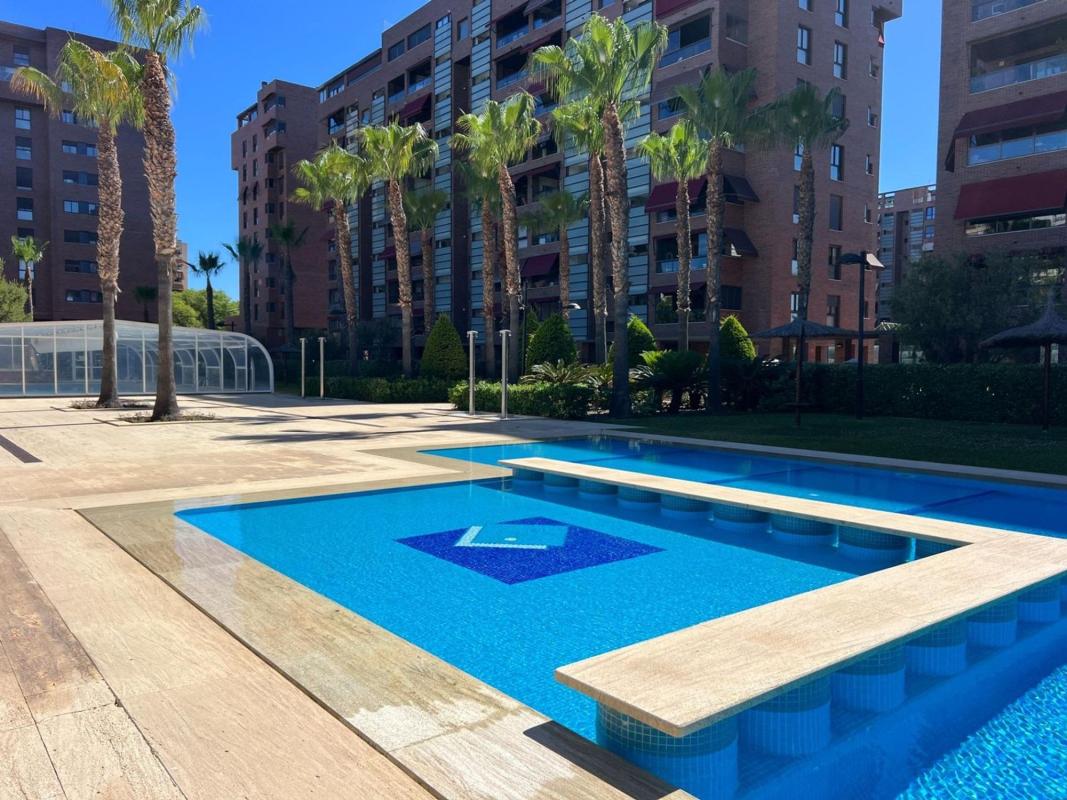 Venta de piso en Piso en Avenida de la Condomina, Cabo de las Huertas, Alicante / Alacant, Alicante / Alacant
photo 1
