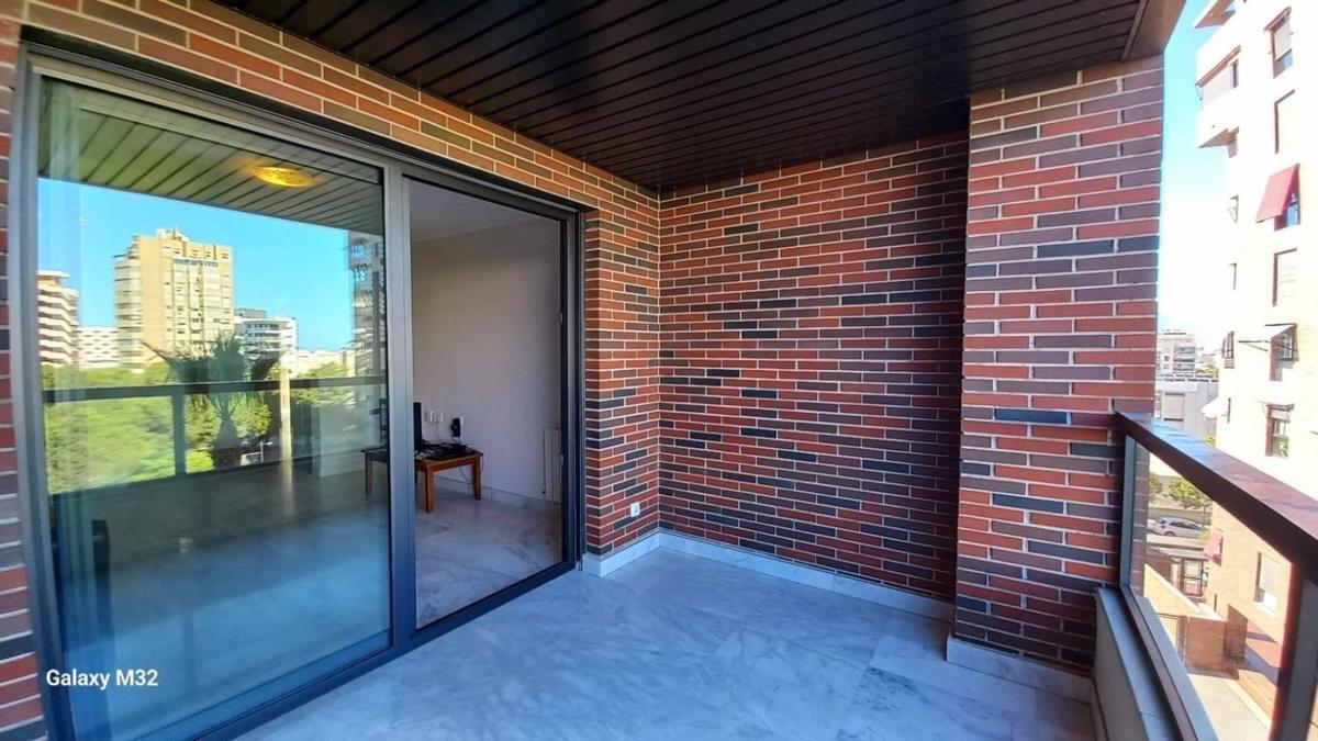 Venta de piso en Piso en Avenida de la Condomina, Cabo de las Huertas, Alicante / Alacant, Alicante / Alacant
photo 3