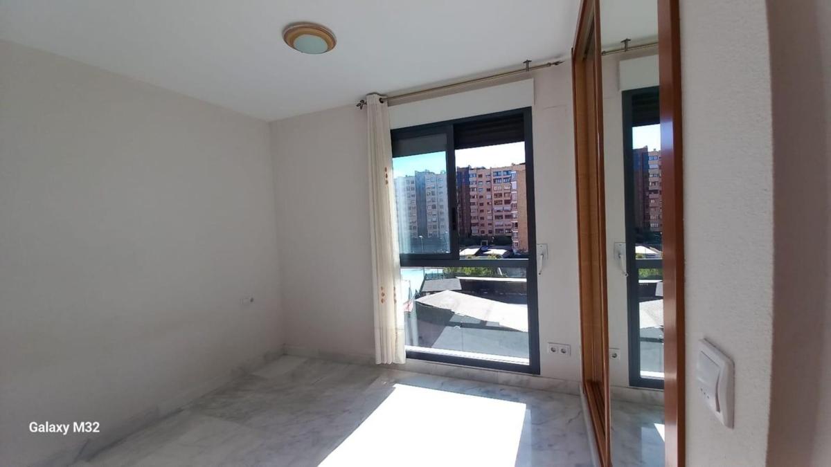 Venta de piso en Piso en Avenida de la Condomina, Cabo de las Huertas, Alicante / Alacant, Alicante / Alacant
photo 4