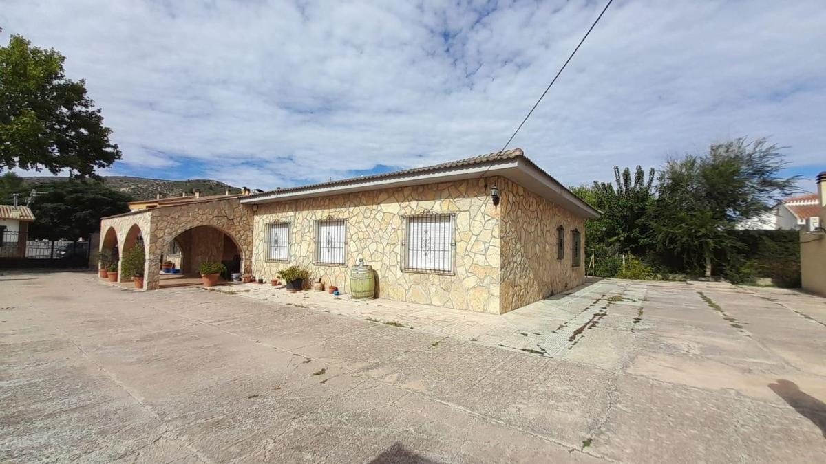 Propiedades en venta y alquiler en España photo 2