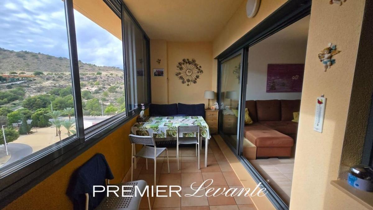 Venta de piso en Piso en Calle Gregal, Cala Alta - Veramar, La Villajoyosa / Vila Joiosa, La Villajoyosa / Vila Joiosa
photo 4