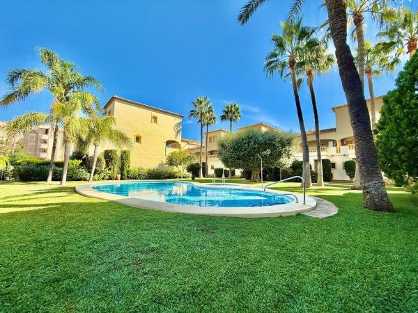 Chalet independiente en venta en Casa o chalet en Les Bovetes-La Felicidad, Denia, Denia
 photo 4