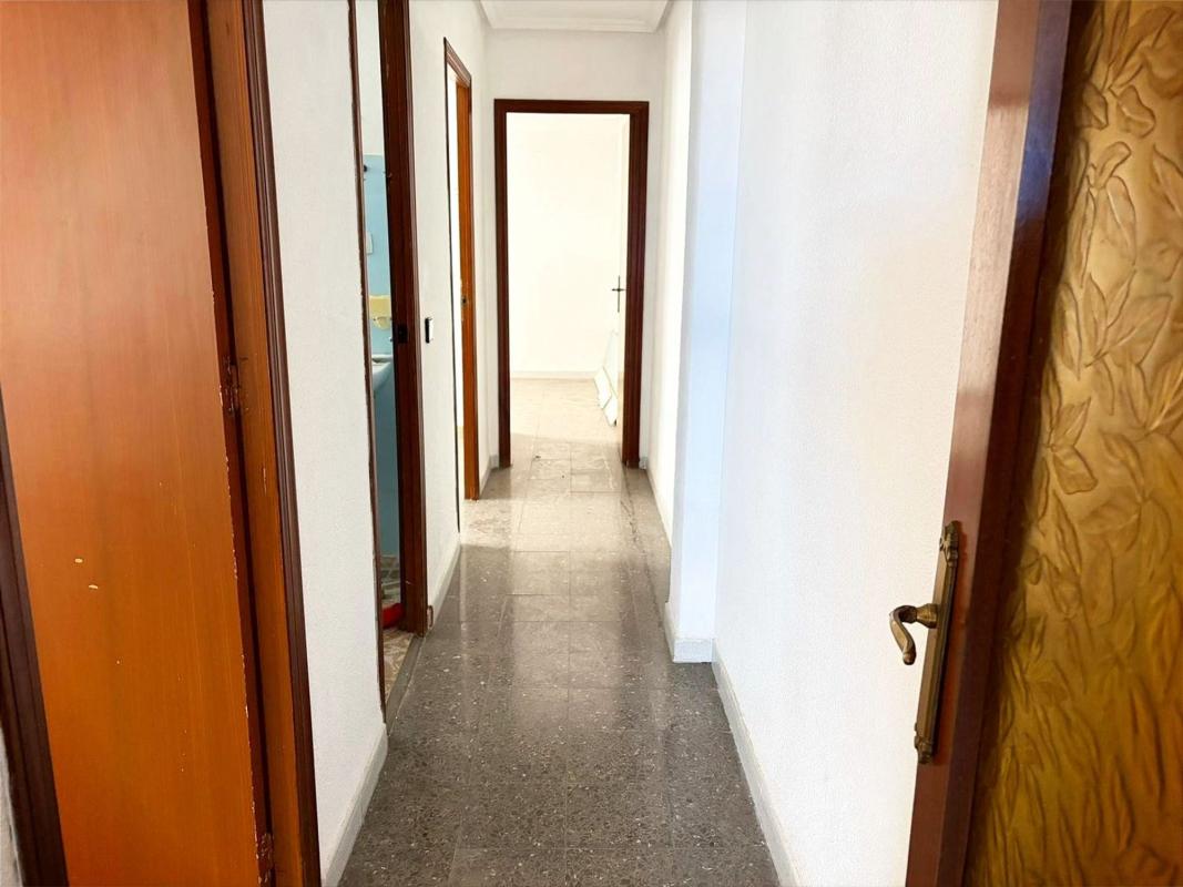 Venta de piso en Piso en Calle Conrado del Campo, Sector V-El Canal, Elche / Elx, Elche / Elx
photo 2