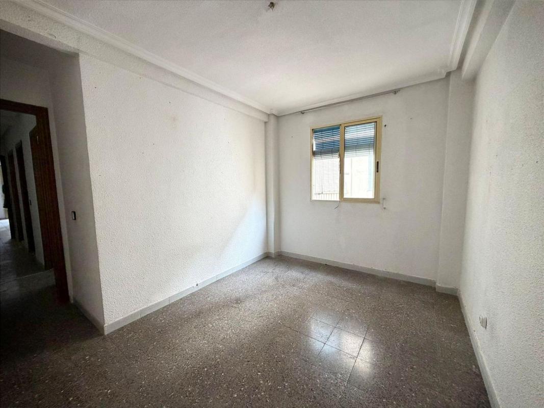 Venta de piso en Piso en Calle Conrado del Campo, Sector V-El Canal, Elche / Elx, Elche / Elx
photo 3