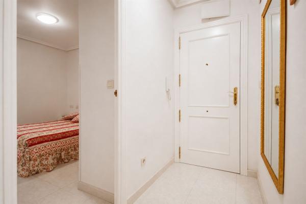 Продажа квартиры на Piso en Calle Alfonso XII, Puerto, Santa Pola, Санта Пола
thumbnail 1