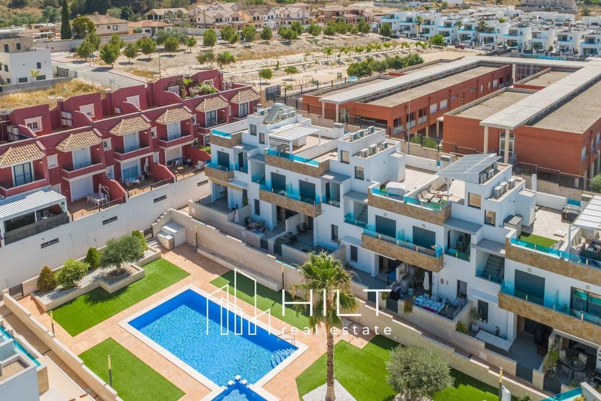 Propiedades en venta y alquiler en España photo 2