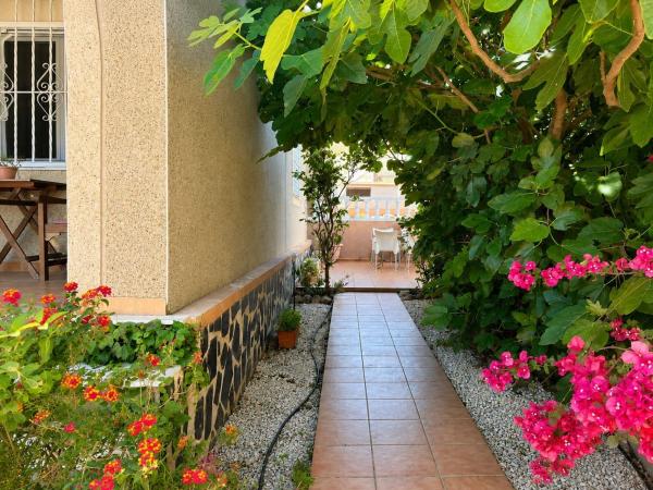 Venta de piso en Piso en Calle Canarias, Monte y Mar, Gran Alacant, Gran Alacant
photo 1