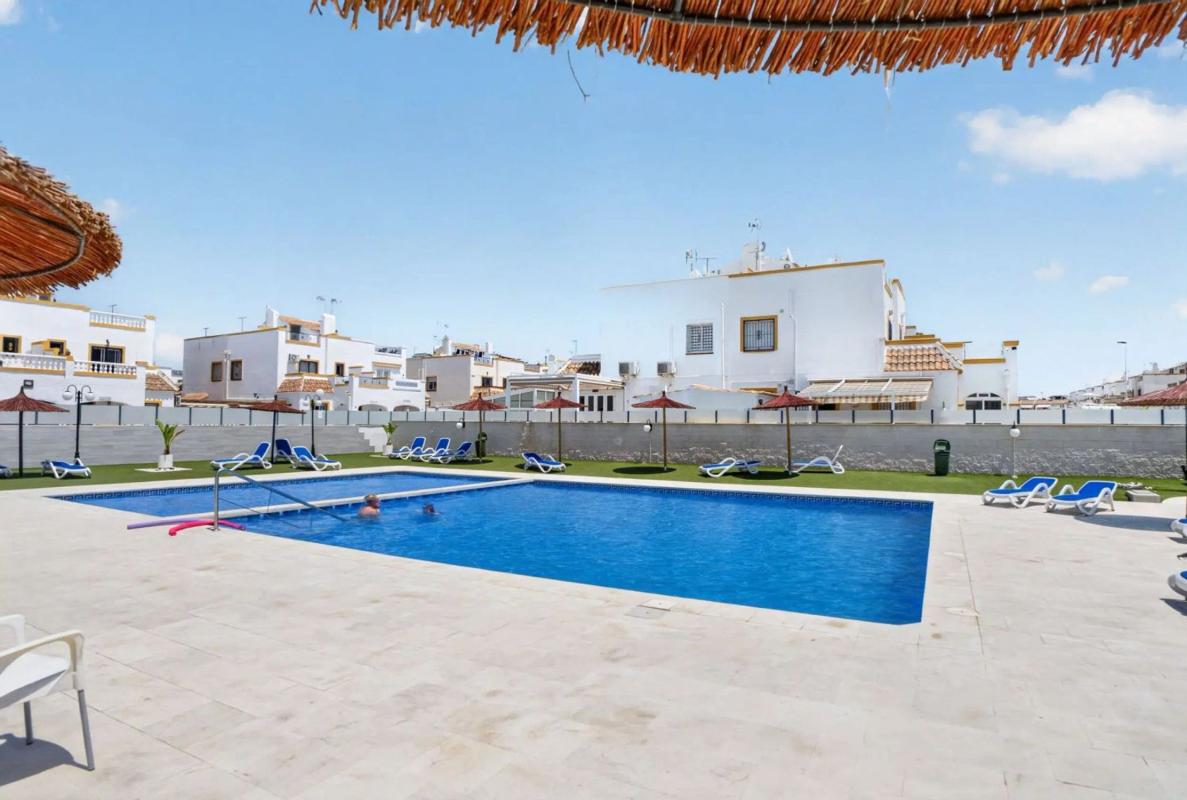Propiedades en venta y alquiler en España photo 2