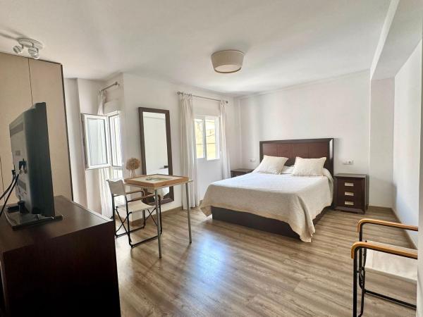 Venta de piso en Piso en Casco Histórico-Santa Cruz, Alicante / Alacant, Alicante / Alacant
 photo 4