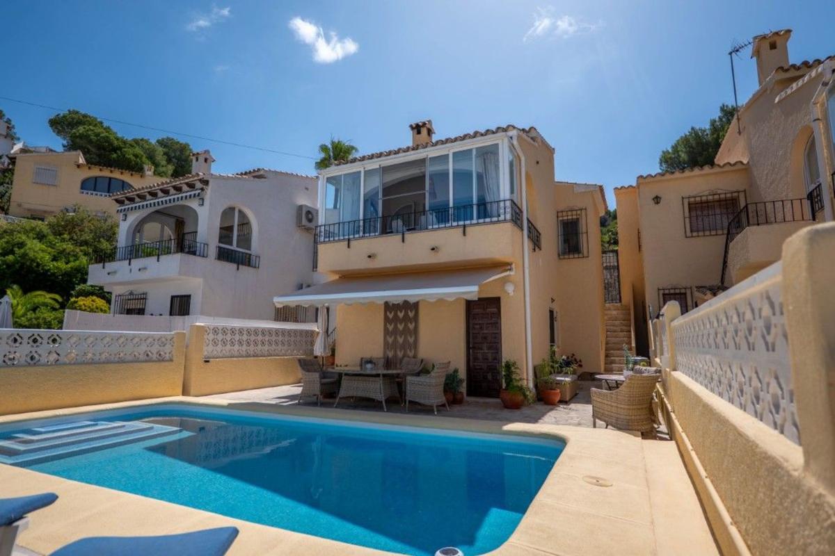 Propiedades en venta y alquiler en España photo 1