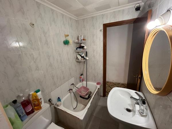 Venta de piso en Piso en Calle Jaime Segarra, Carolinas Bajas, Alicante / Alacant, Alicante / Alacant
thumbnail 2