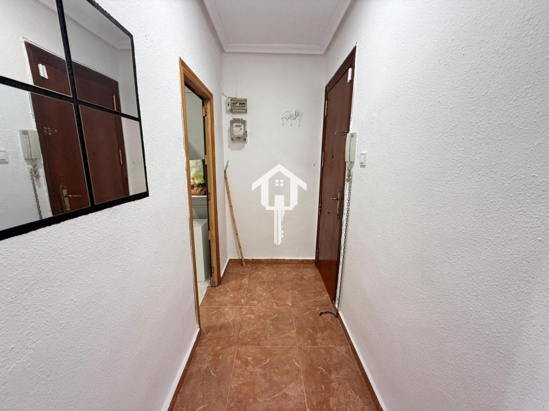 Venta de duplex en Dúplex en Calle Huelva, Virgen del Remedio - Parque lo Morant, Alicante / Alacant, Alicante / Alacant photo 2