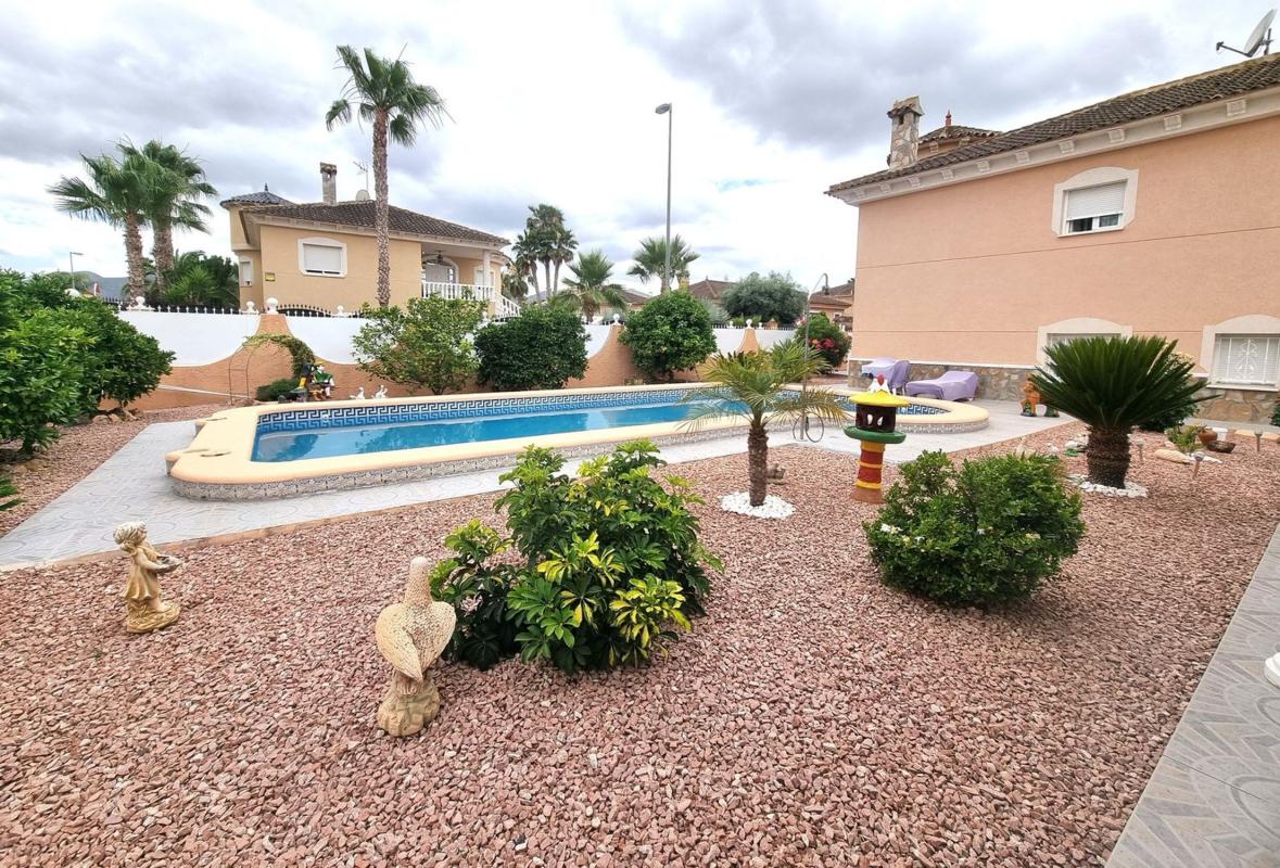 Properties for sale and rent in Spain photo 5