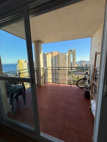 Venta de piso en Piso en Calle Presidente Adolfo Suárez, Pueblo Poniente, Benidorm, Benidorm
thumbnail 1