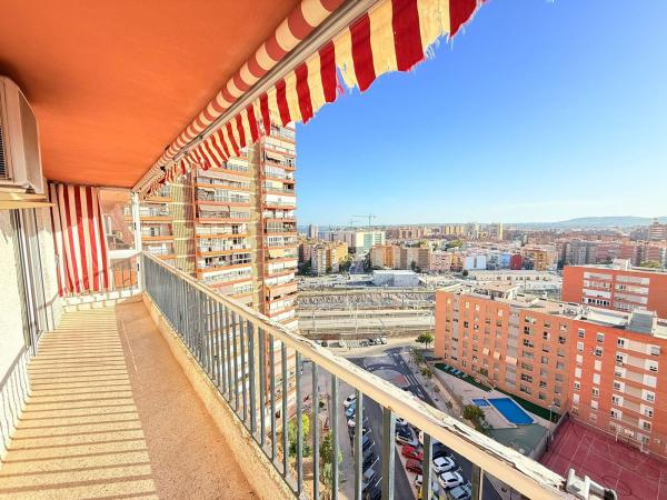 Venta de piso en Piso en Glorieta Poeta Vicente Mójica, Santo Domingo, Alicante / Alacant, Alicante / Alacant
photo 1