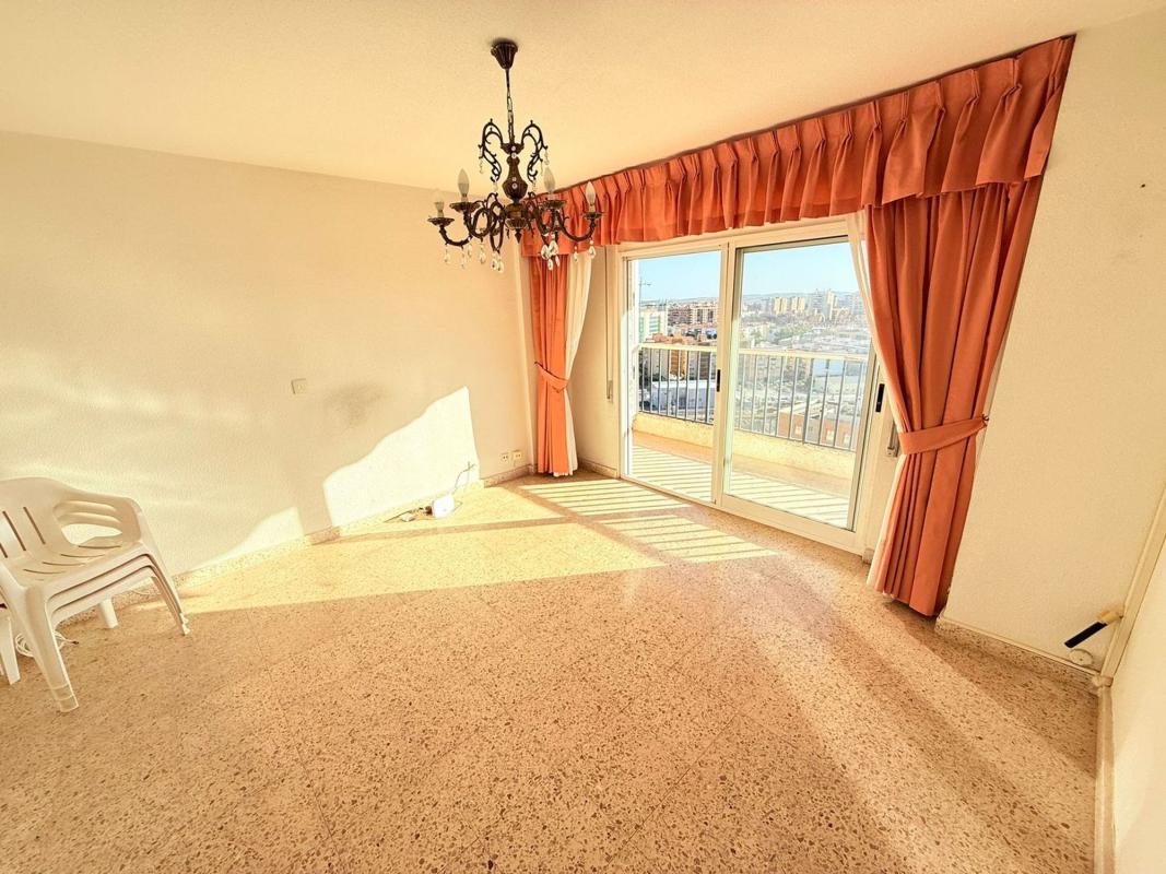 Venta de piso en Piso en Glorieta Poeta Vicente Mójica, Santo Domingo, Alicante / Alacant, Alicante / Alacant
 photo 4
