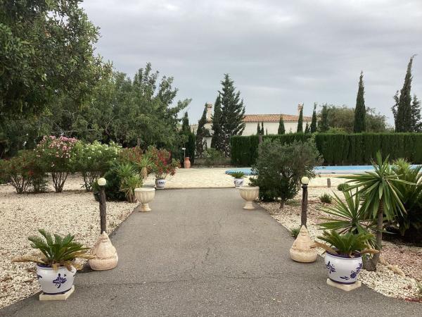 Casa o chalet independiente en Algoda-Matola-Llano de San José, Elche / Elx thumbnail 1