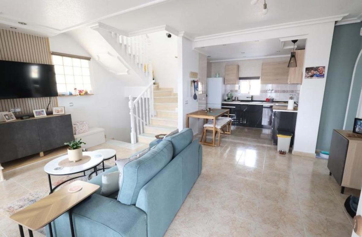 Properties for sale and rent in Spain photo 3