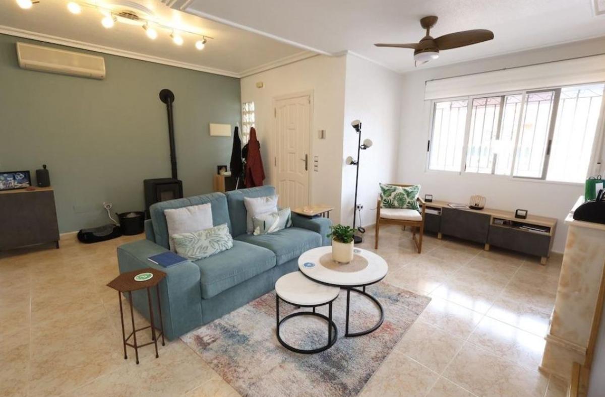 Properties for sale and rent in Spain photo 4