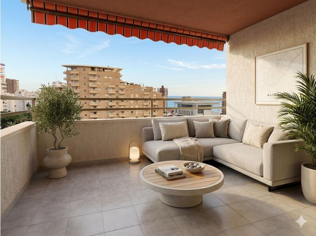 Venta de piso en Piso en Calle Zeus, La Albufereta, Alicante / Alacant, Alicante / Alacant
 photo 2