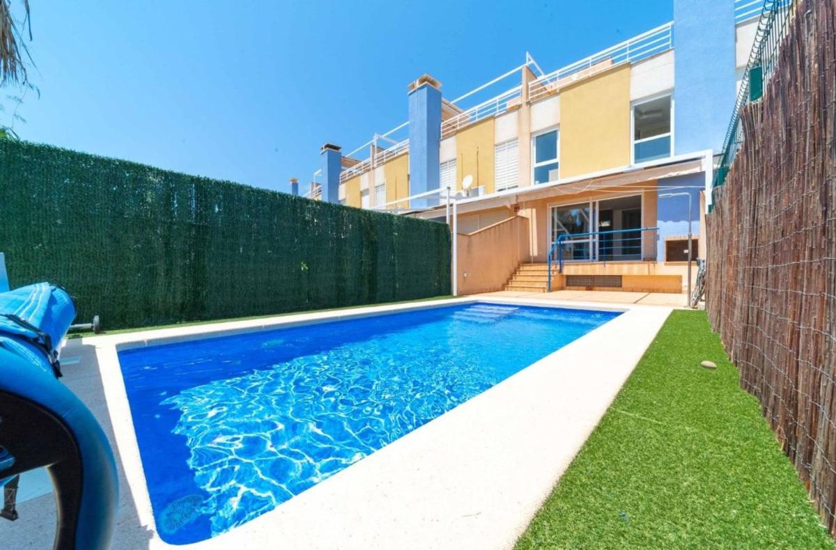 Properties for sale and rent in Spain photo 3