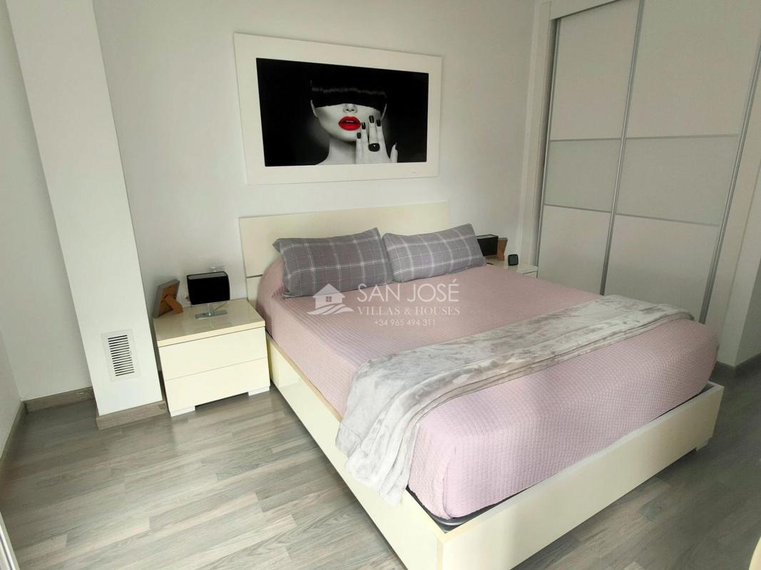 Properties for sale and rent in Spain photo 5