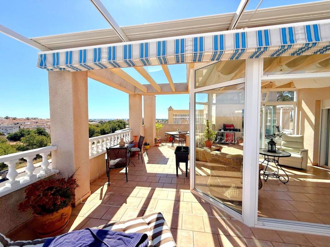 Venta de piso en Piso en Calle Niágara, Playa Flamenca, Orihuela, Orihuela
photo 5