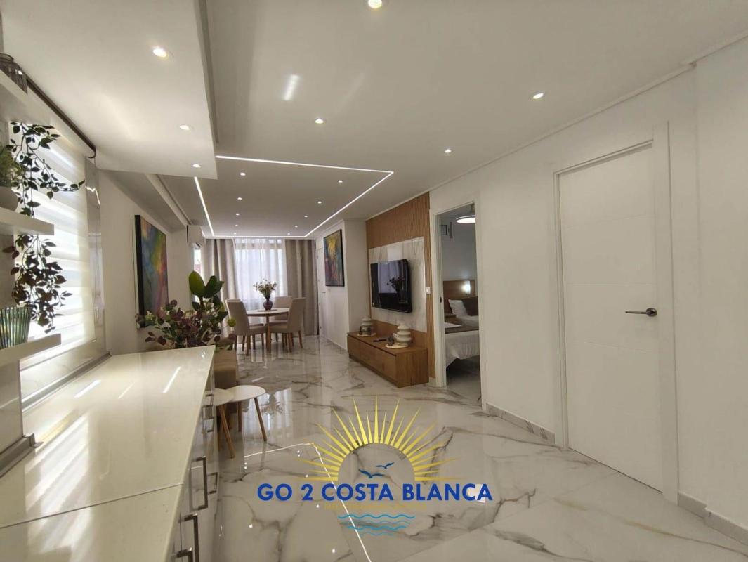 Venta de piso en Piso en Zona Rincón Bajo, Benidorm, Benidorm
 photo 2