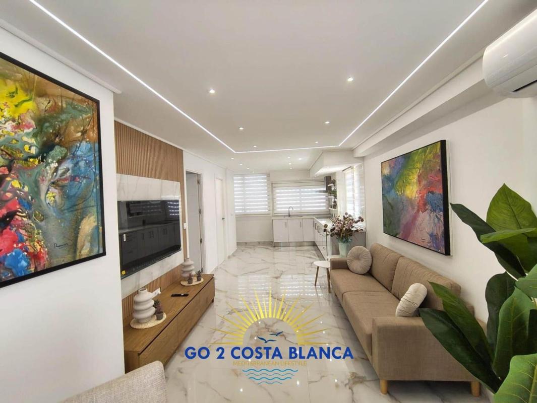 Venta de piso en Piso en Zona Rincón Bajo, Benidorm, Benidorm
 photo 3