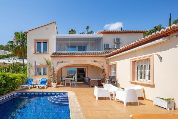 Casa o chalet independiente en Calle Amelia Peláez, Pinomar - Pinosol, Jávea/Xàbia thumbnail 2