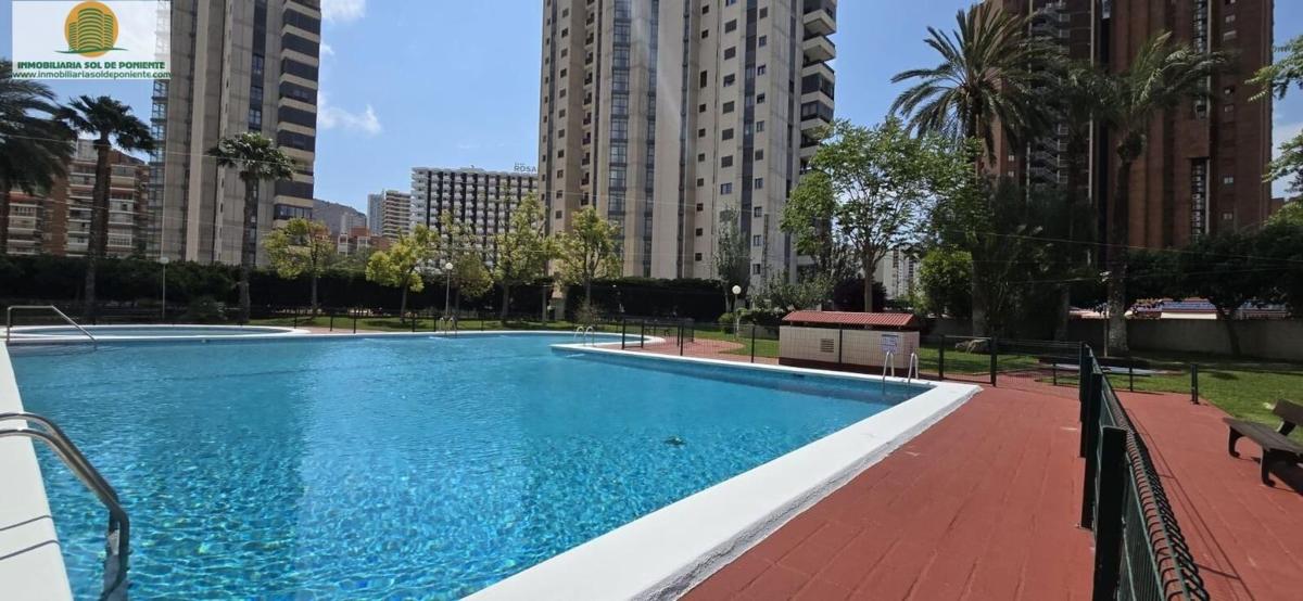 Venta de piso en Piso en Pueblo Levante, Benidorm, Benidorm
 photo 2
