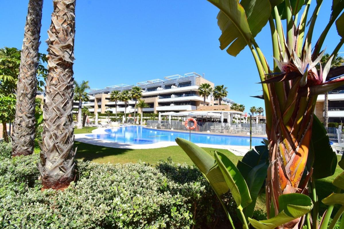 Venta de piso en Piso en Calle Niágara, Playa Flamenca, Orihuela, Orihuela
photo 2