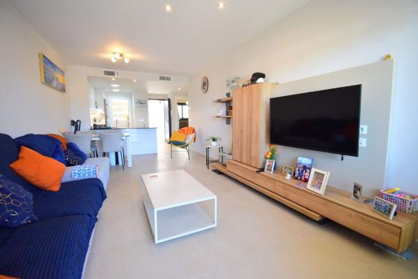 Venta de piso en Piso en Calle Niágara, Playa Flamenca, Orihuela, Orihuela
 photo 3
